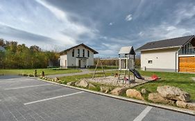 Domki z jacuzzi Zacisze w Górach